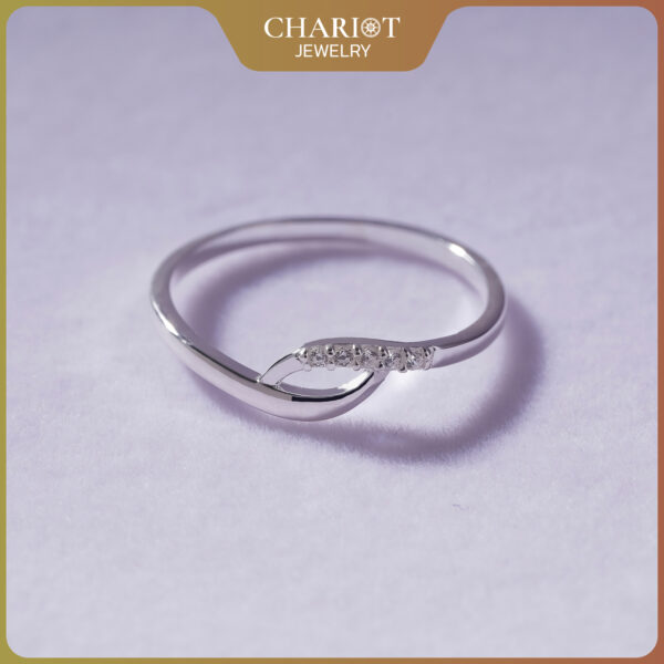 Lightly Twisted Ring