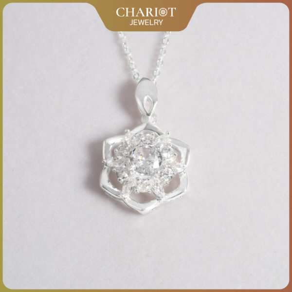 6-Petals Flower Necklace