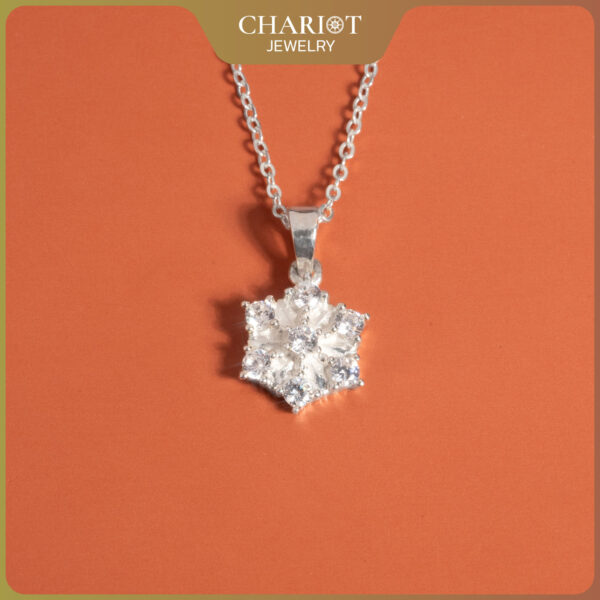 Minimalist Snowflake Necklace