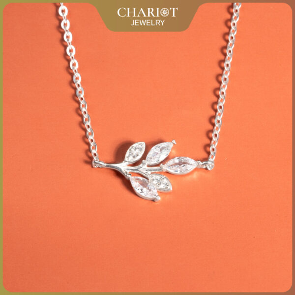 Crystals Leaf Necklace