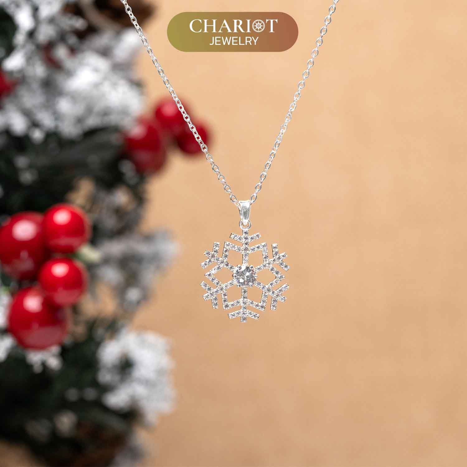 Christmas Necklace: SnowFlake 2 Pendant