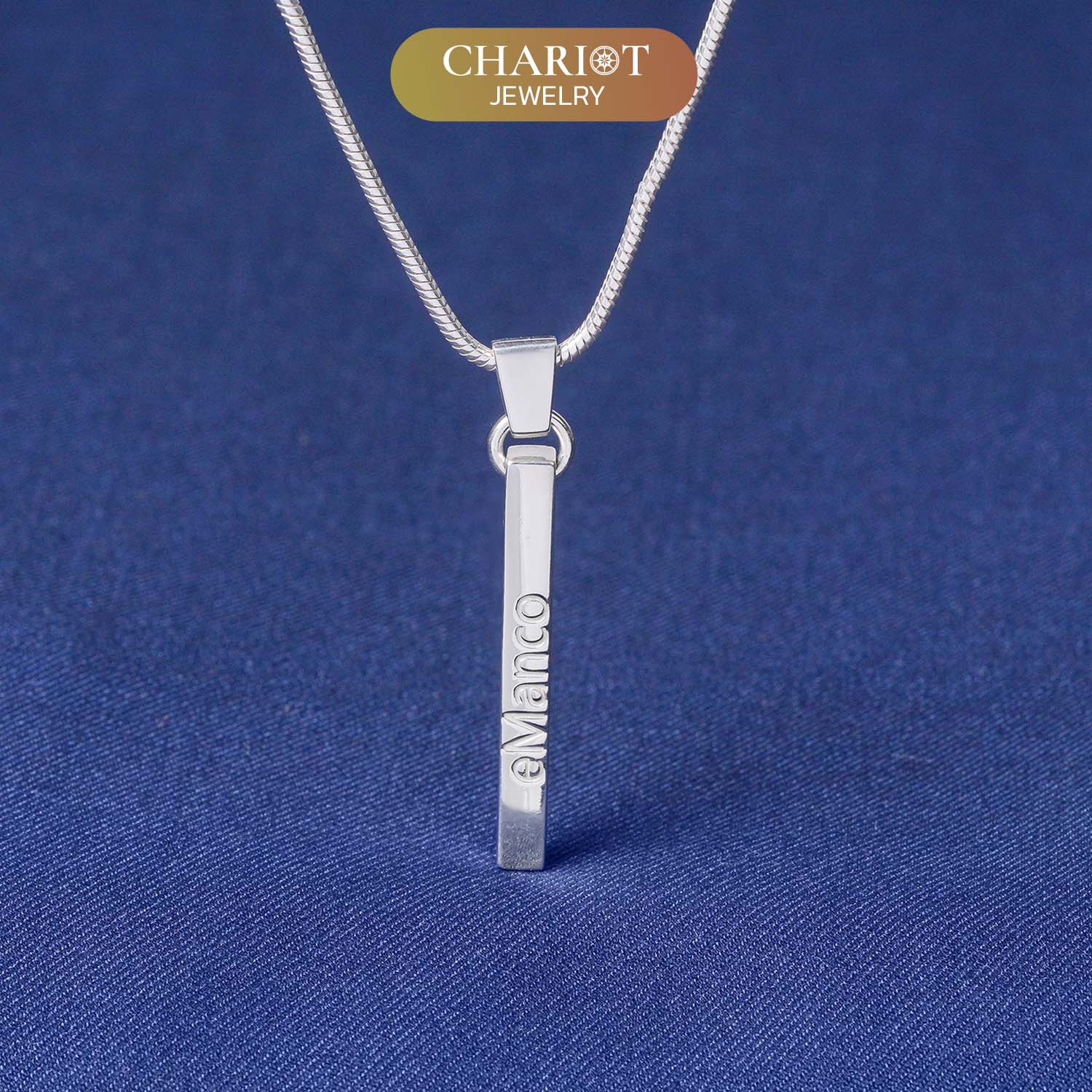 Narcissus Knight Necklace