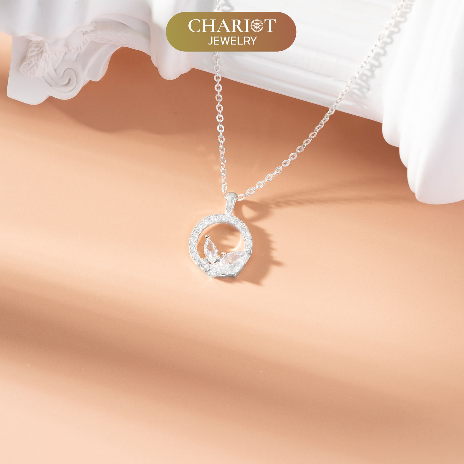 Circular Foliage Jewel Necklace