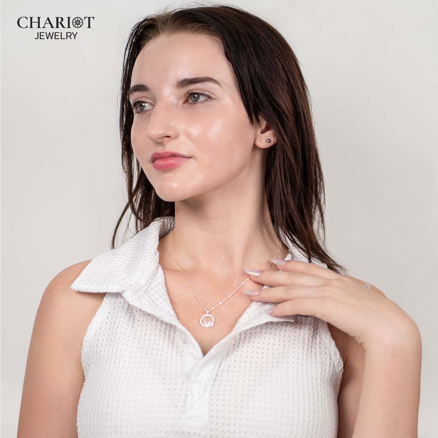 Circular Foliage Jewel Necklace