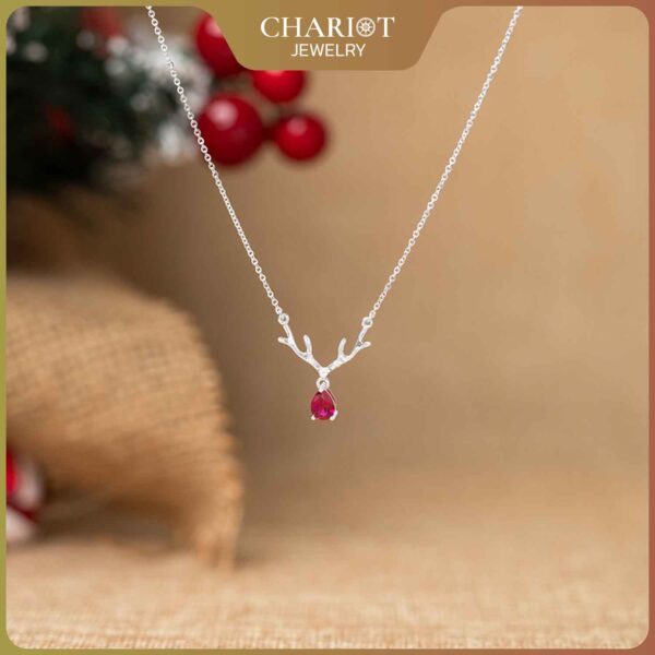 Christmas Necklace: Reindeer Antler