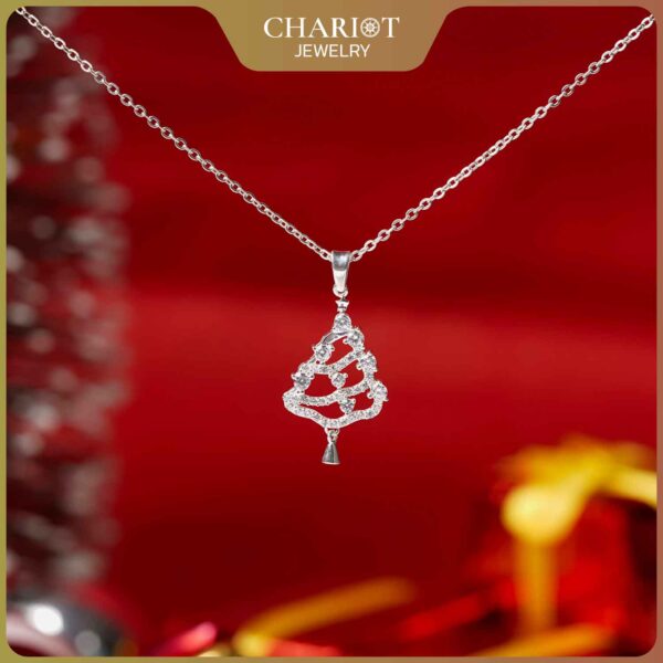 Christmas Necklace: Christmas Tree Magic Charm