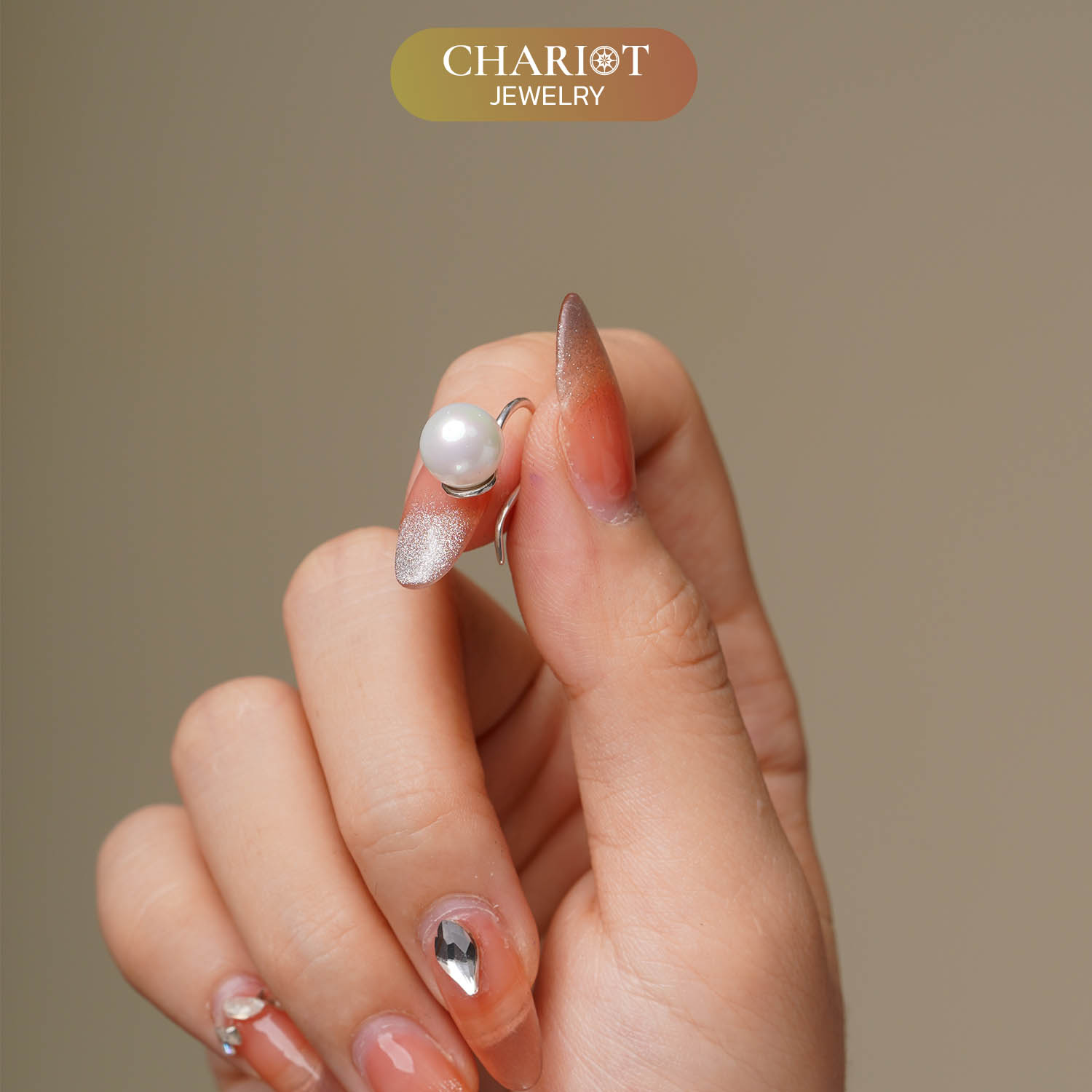 Minimalist Pearl Earrings