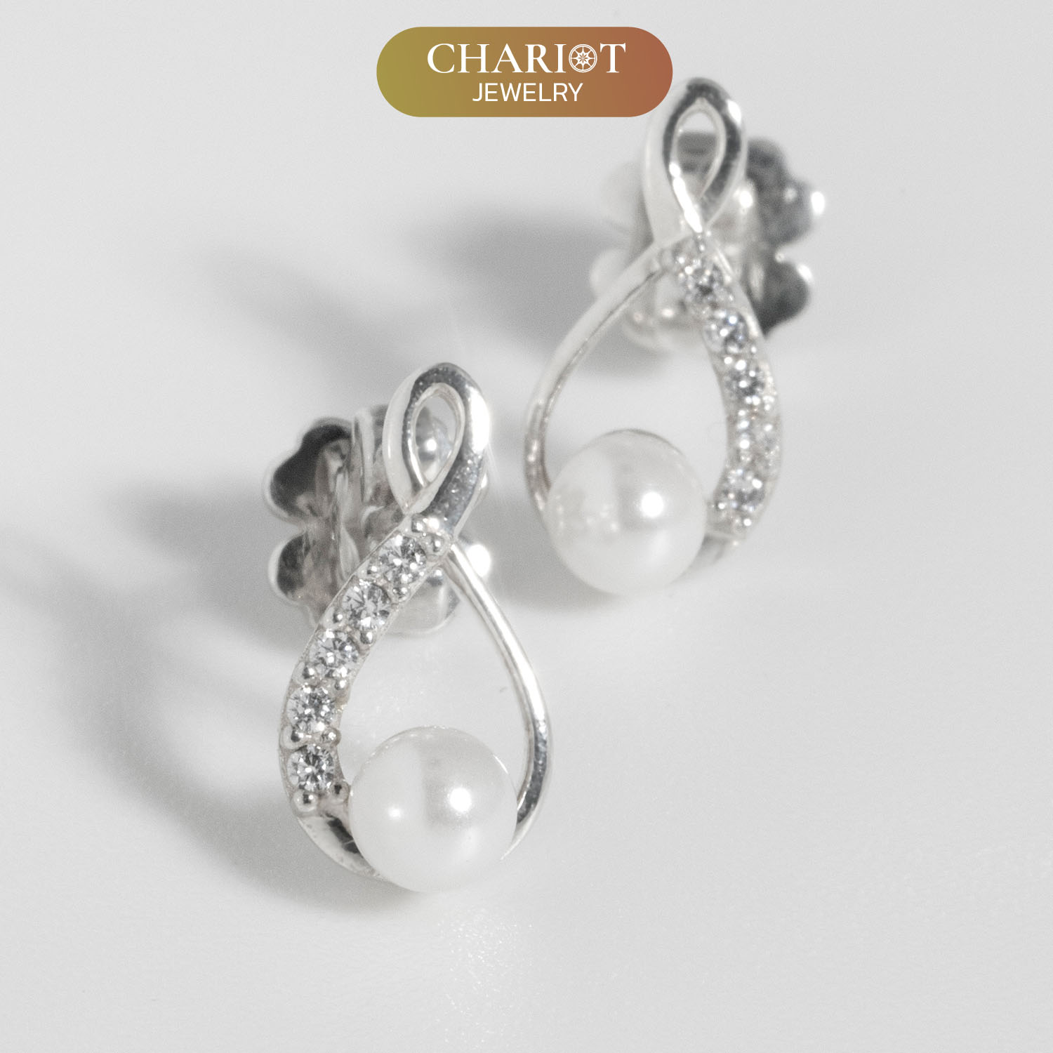 Twisted Pearl Earrings