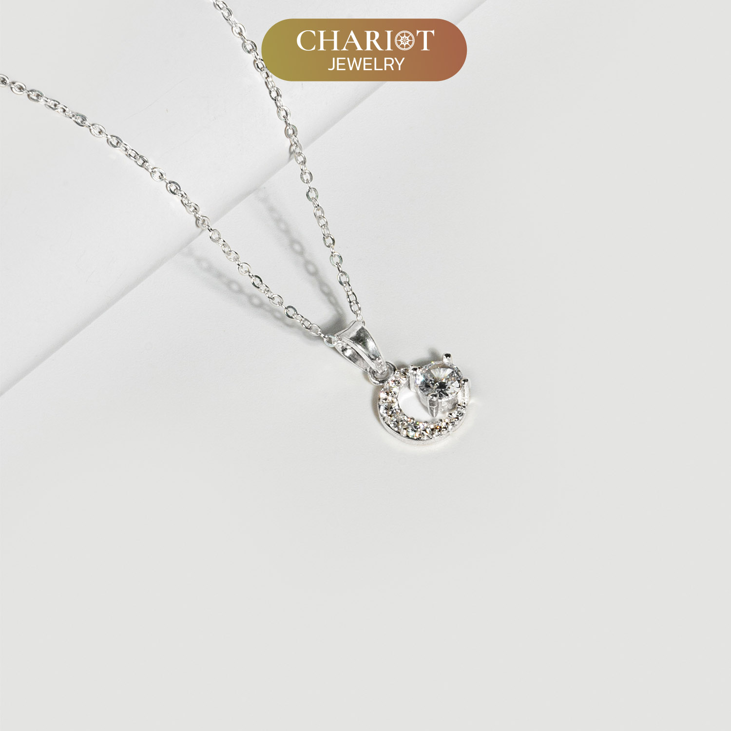 Dainty Circle Necklace