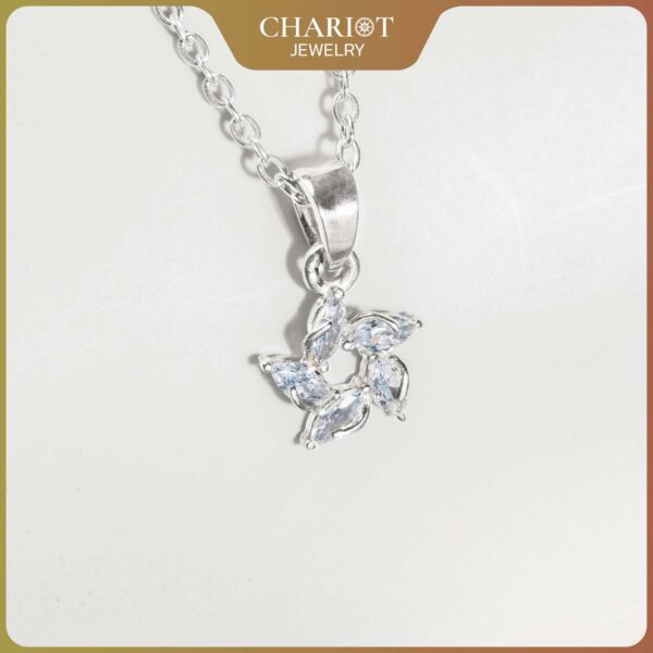 Cute Flower Necklace